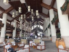 -亚龙湾喜来登·美景台大堂吧