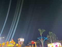 -亚龙湾亚泰商业街