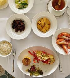 -何柒有幸母婴护理月子会所(长妇婴店)