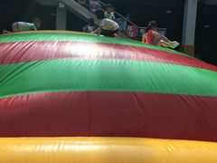 -蒙特利亲子乐园