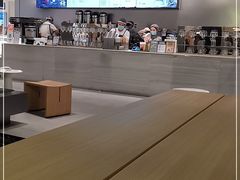 -喜茶(杭州滨江宝龙店)