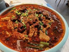 水煮肉片-茅庐毛血旺(烟台大悦城店)