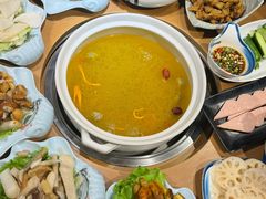 -菌彩云南野生菌火锅(万达广场店)