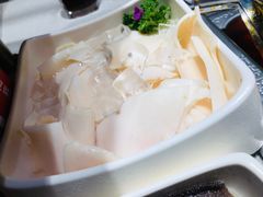 -海底捞火锅(金山百联店)