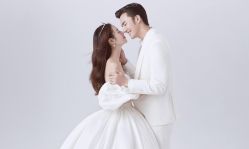 -索菲亚婚纱摄影