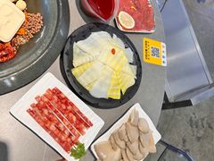 -生活如沸·顺德水牛奶火锅(大学路店)