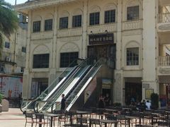 -海口骑楼小吃街