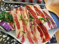 薄切后胸-黑牛の場烤肉(摩天活力城店)
