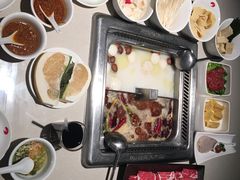 -海底捞火锅(杭州庆春路夜宵主题店)