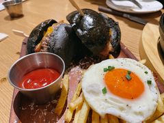 -HELLO 27 意面·沙拉·帕尼尼