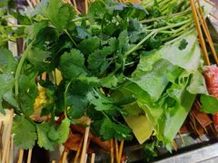 -钢管厂五区小郡肝串串香(蜀都万达店)