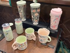 -星巴克(南宁民歌湖店)