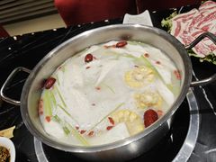 -广信猪骨煲·猪肚鸡(华东万和城店)