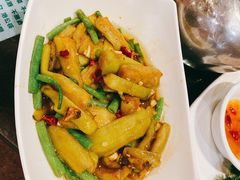 豆角茄子-刘胖子家常菜·蹄花焖藕(中南店)