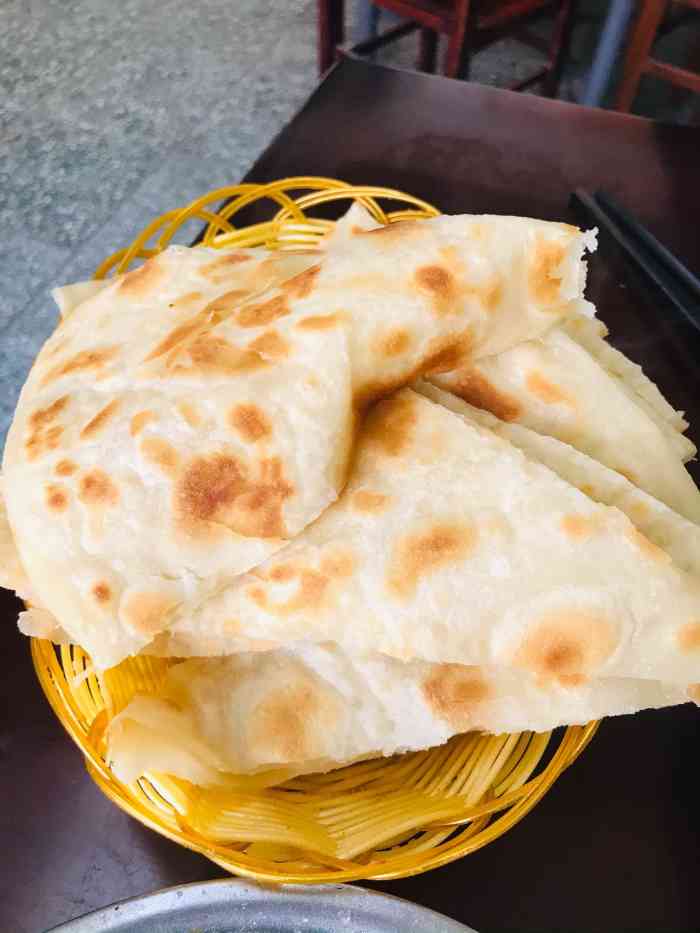 吊子侯-"周末想吃烧饼夹肘子,结果查了查附近没有."-大众点评移动版