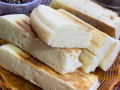 -江湖亮亮蒸虾大排档烤全羊清真(武汉总店)