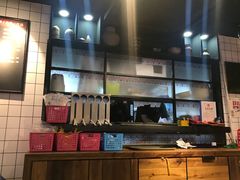 -鑫花溪牛肉米粉(人民广场店)