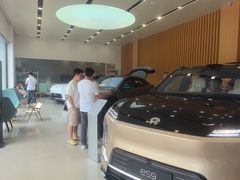 -蔚来体验中心(北京亦庄店)