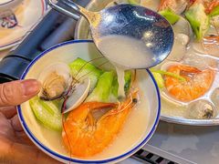 -明本湛江鸡•海鲜小厨(陈家祠店)