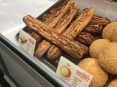 -西树泡芙(湖滨银泰in77B区店)