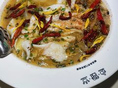 -渔语鱼酸菜鱼新川菜(来福士店)