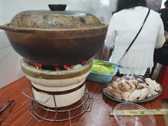 -威邵鸡煲(西华路总店)