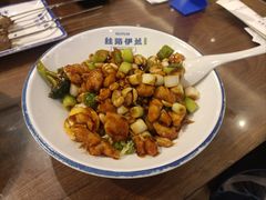宫爆鸡丁盖饭-丝路伊兰·兰州牛肉面(牛街总店)