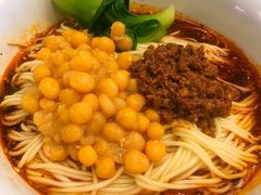 -东三里屯豌杂面