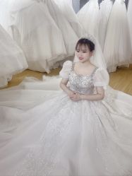 -MUSE缪斯婚纱礼服馆(黄陂广场店)