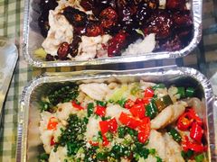 -小鱼小牛·鱼牛干锅·脆鱼火锅(世欧广场店)