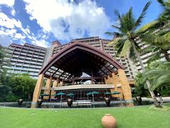 -三亚湾海居铂尔曼度假酒店