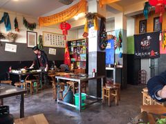 大堂-老姐石板烧烤+铜炭火锅(总店)
