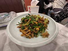 -鑫巴蜀小镇 · 水煮鱼专研店(玉桥店)