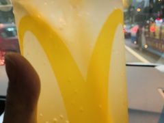 甜品站VC柠爽风味气泡饮-麦当劳(凯德广场店)