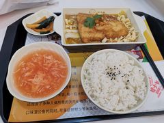 -鲲少爷烤鱼饭.螺蛳粉·清真(爱琴海店)
