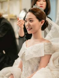 -Eling伊林彩妆·化妆培训(河西奥体店)