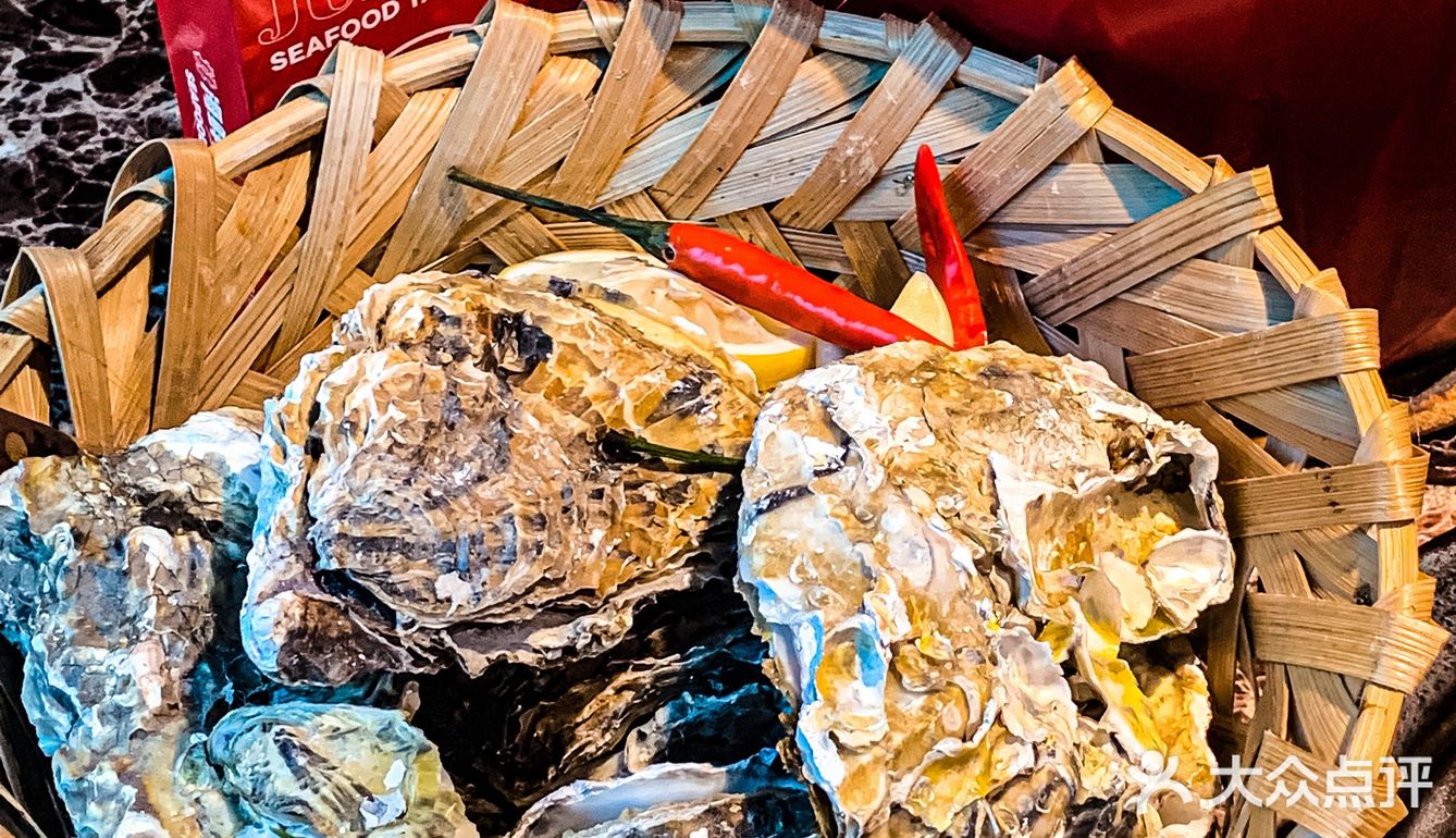 去鼓楼就为这一碗鸦片鱼头 焗海鲜绝了❗