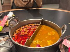 -三出山火锅(南京万象天地店)