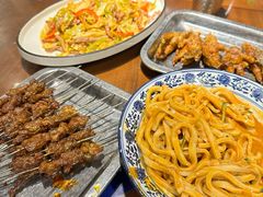 -老兰家传统烧烤炒菜泡馍(小南门店)