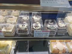 零售区-红宝石·鲜奶小方(万航店)