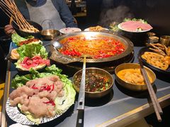 -锅哥有料老火锅(金港国际店)