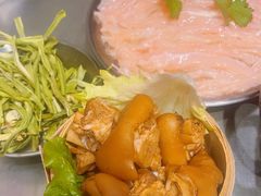 -鹿鸣山草本茶香火锅(园西路店)