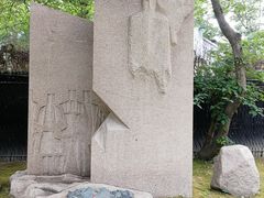 -上海市龙华烈士陵园