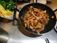 -胡须佬鸡煲四季火锅店(石厦西村直营店)