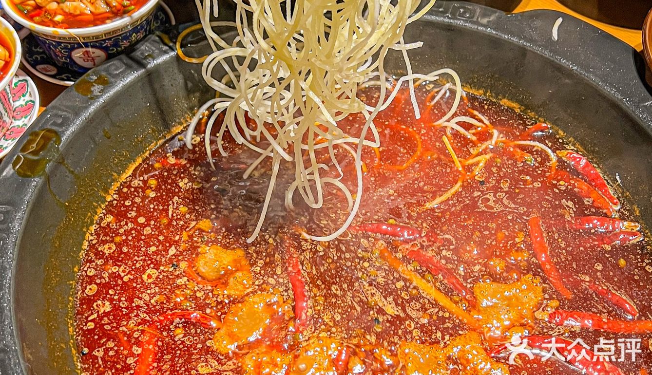 苏州宝藏老火锅店！！红油猪脑太巴适…