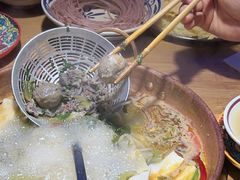 -洱火云南酸菜牛肉火锅(石景山当代商城店)