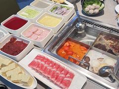 -海底捞火锅(杭州滨江九宜城店)