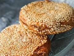 芝麻烧饼-玉华台饭庄(裕中西里小区店)