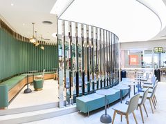 -奈雪的茶(亨特国际广场店)