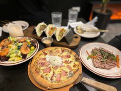 -公园北鹿·铃兰餐厅(齐盛湖店)